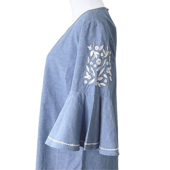 Mud Pie Chambray Blue 3/4 Embroidered Bell Sleeves Shift Dress Sz Small‎ - Picture 5 of 12